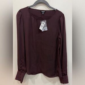 Brand new with tags Express top Shirt Womens Size XXS Button Front Long